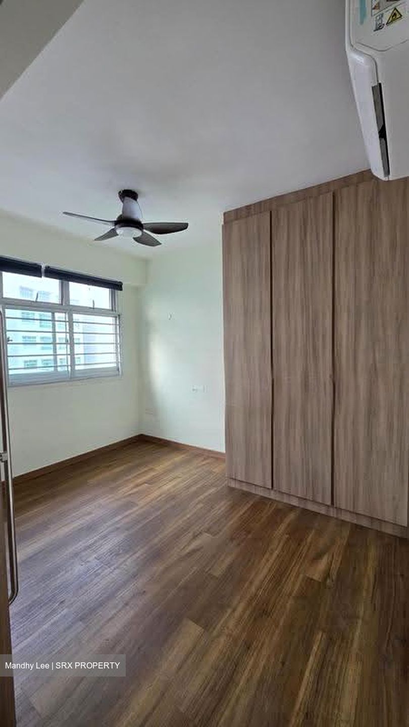 Blk 102B Eastcreek @ Canberra (Sembawang), HDB 2 Rooms #627377521